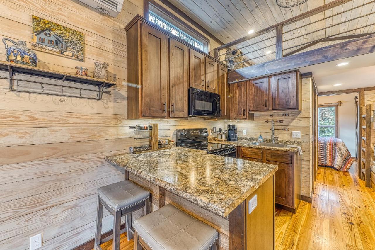 Smoky Mountain Tiny Home Pigeon Forge Zewnętrze zdjęcie